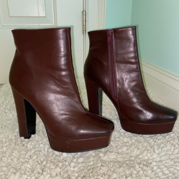 90s Burgundy Platform Leather Boots - Picture 2 of 6